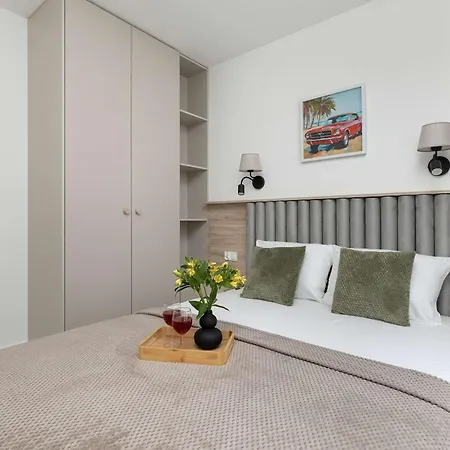 Appartement Jasny Milano 12 Z Balkonem I Parkingiem By Renters *